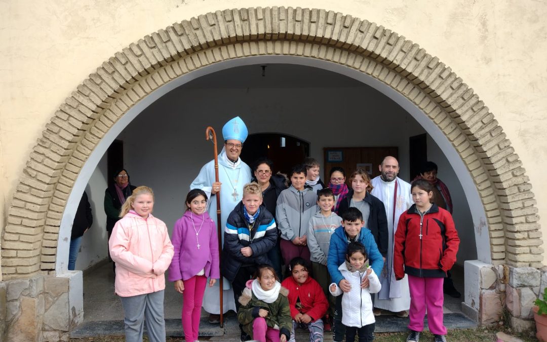 VISITA DEL PADRE OBISPO A RAMON SANTAMARINA.