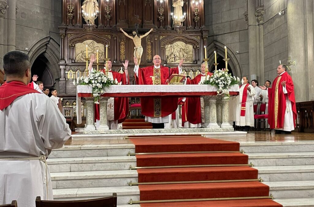 Santa Cecilia: Monseñor Giobando pidió «seguir construyendo una ciudad en la que brillen los valores del evangelio»